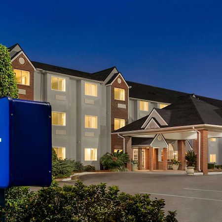 Microtel Inn & Suites By Wyndham Tifton Exteriér fotografie